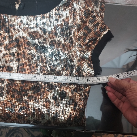 NWT Vince Camuto multi-color dress size 2. - Picture 12 of 14